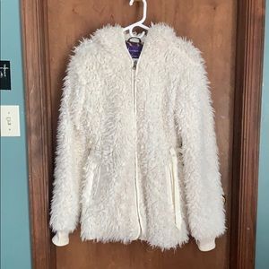 Fluffy Zip Up/ Jacket